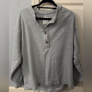 Aerie Soft Gray Knit Top